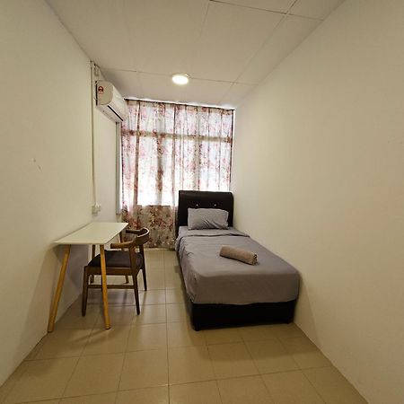 Ss Two Hostel Penang Джордж Таун Екстериор снимка