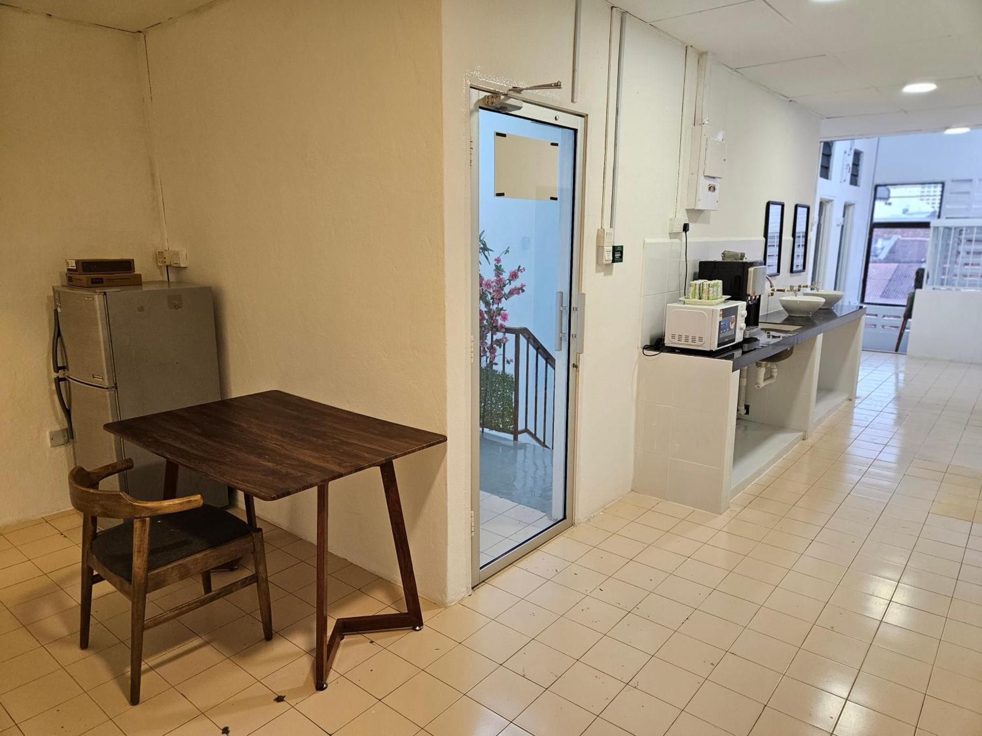 Ss Two Hostel Penang Джордж Таун Екстериор снимка